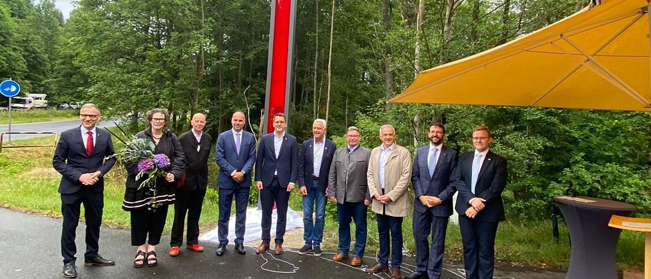 Stele der Toleranz am Grenzübergang Waldsassen-Cheb